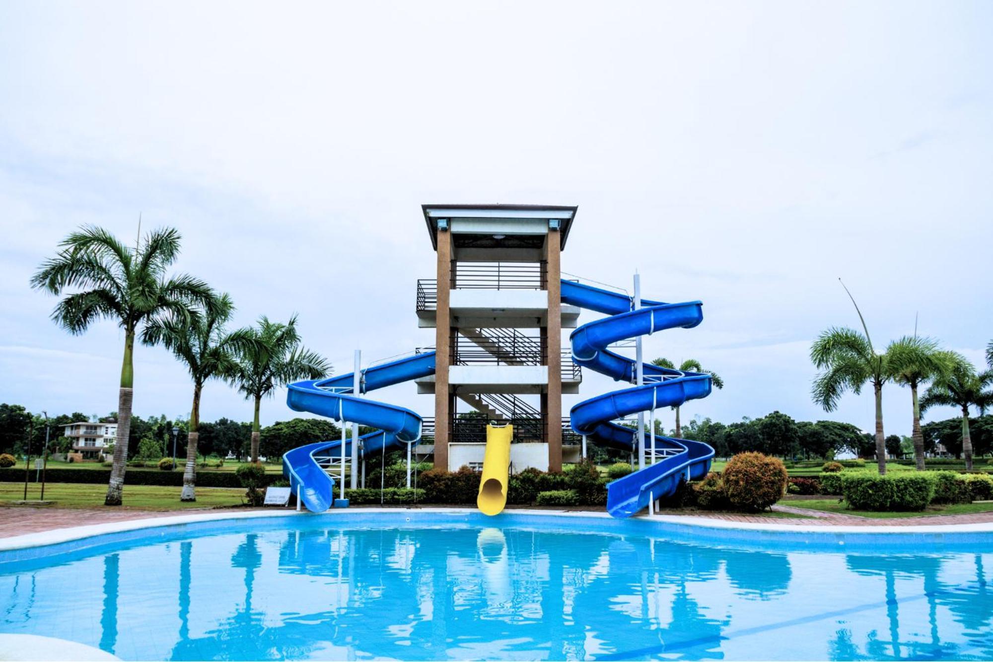 Sotogrande Iloilo Hotel Exterior photo